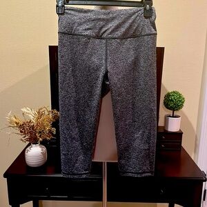 VSX Sport workout capris. Size Medium. Never worn.